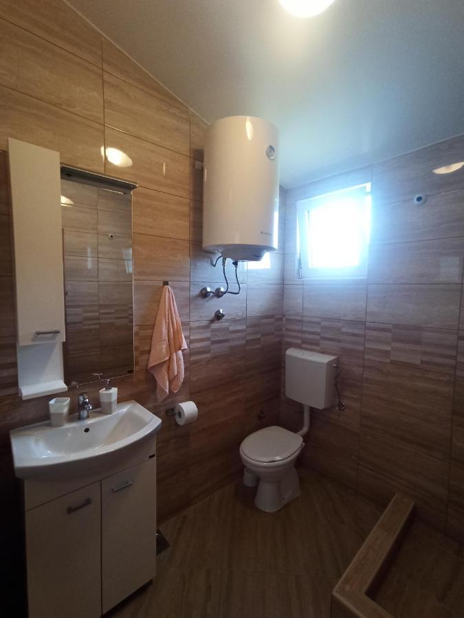 בודווה Lastva Holliday Rooms מראה חיצוני תמונה
